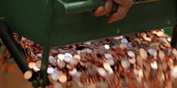 Зареждане по заявка с евромонети за бизнеса