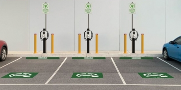 Бързо зареждане за е-мобили – скоро и по основните пътища