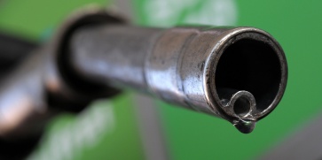 €1,77 средна цена на дизеловото гориво