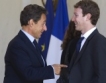 Франция забранява думите Facebook и Twitter