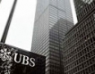 UBS с първа печалба, но губи богати клиенти